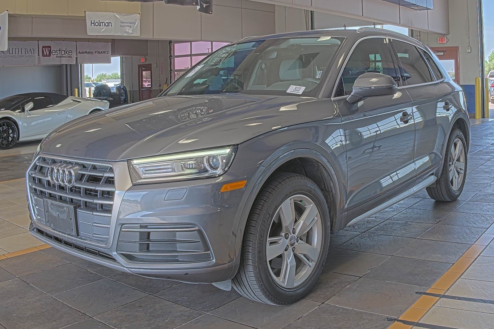 2019 Audi Q5  Premium AWD