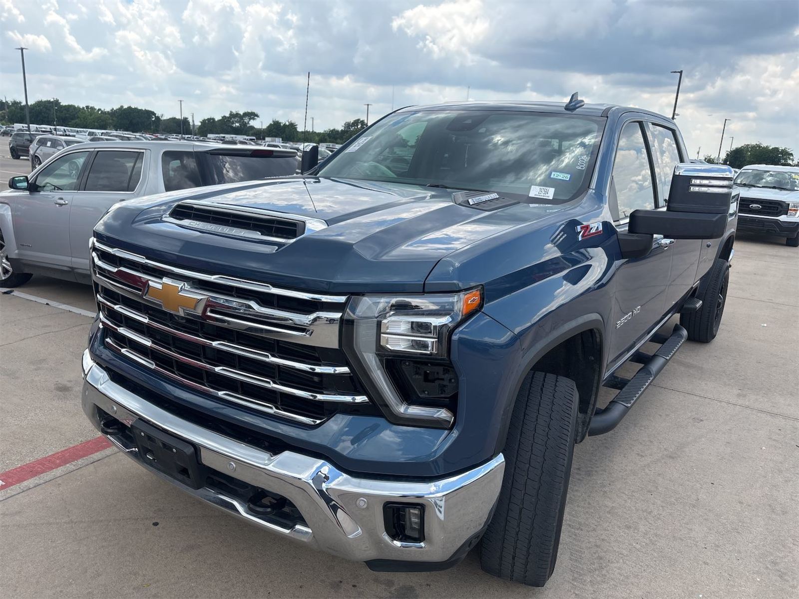 2024 Chevrolet Silverado 2500   AWD