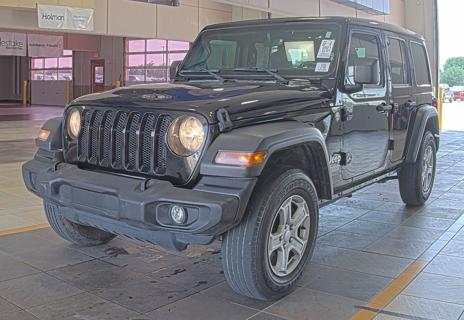 2021 Jeep Wrangler   AWD