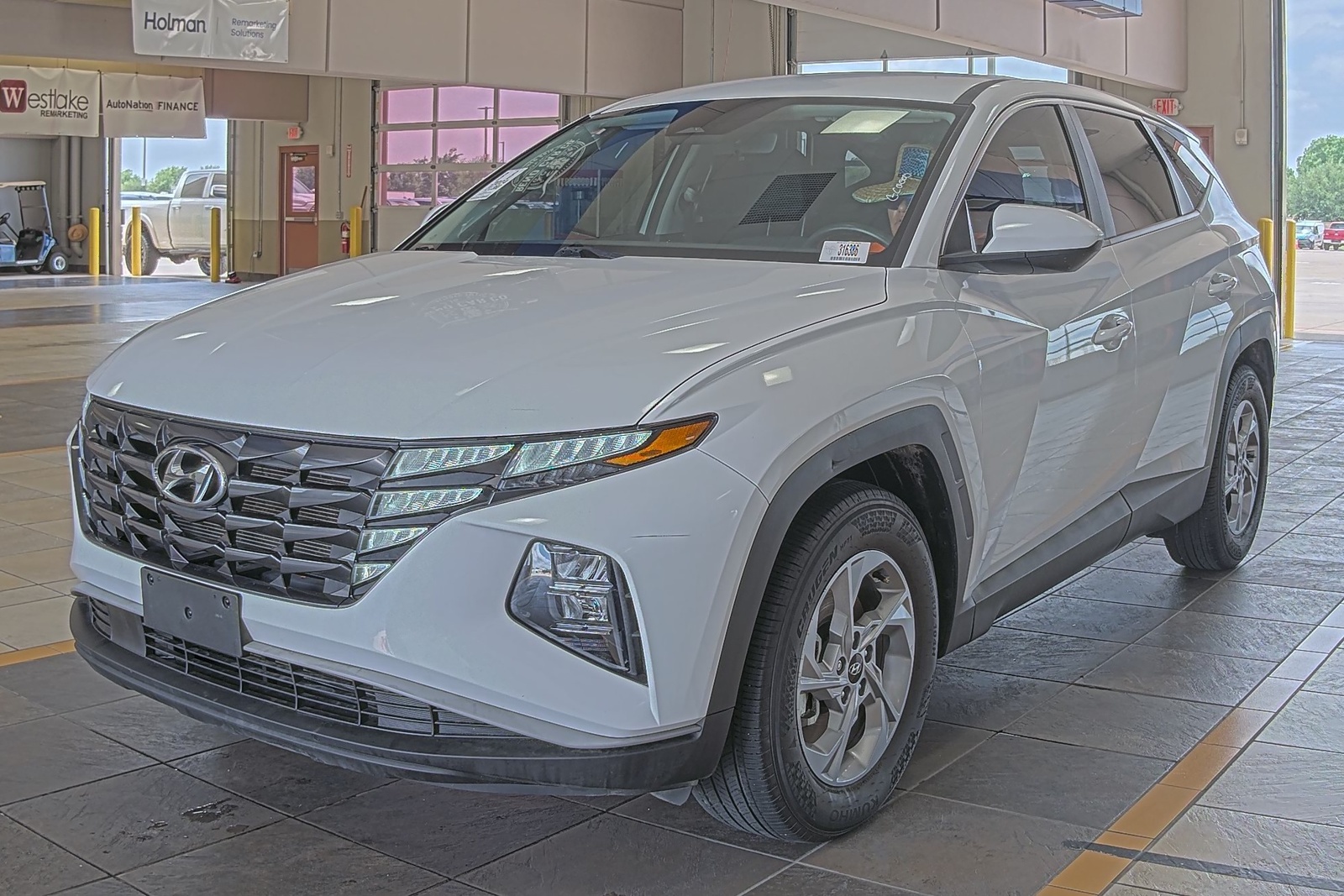 2024 Hyundai Tucson  SE FWD