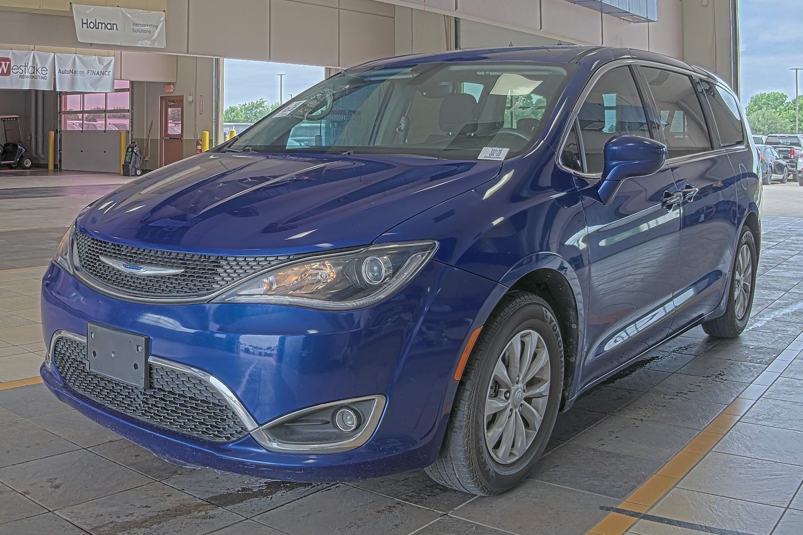 2019 Chrysler Pacifica  Touring Plus FWD