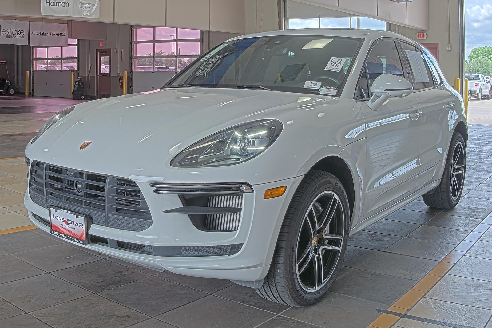 2021 Porsche macan  Turbo AWD