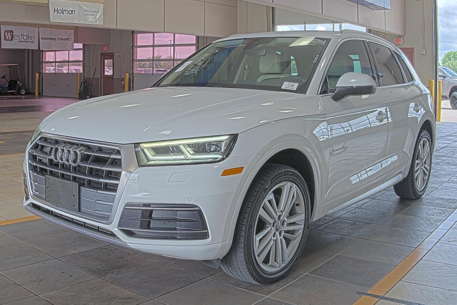 2019 Audi Q5  Premium Plus AWD