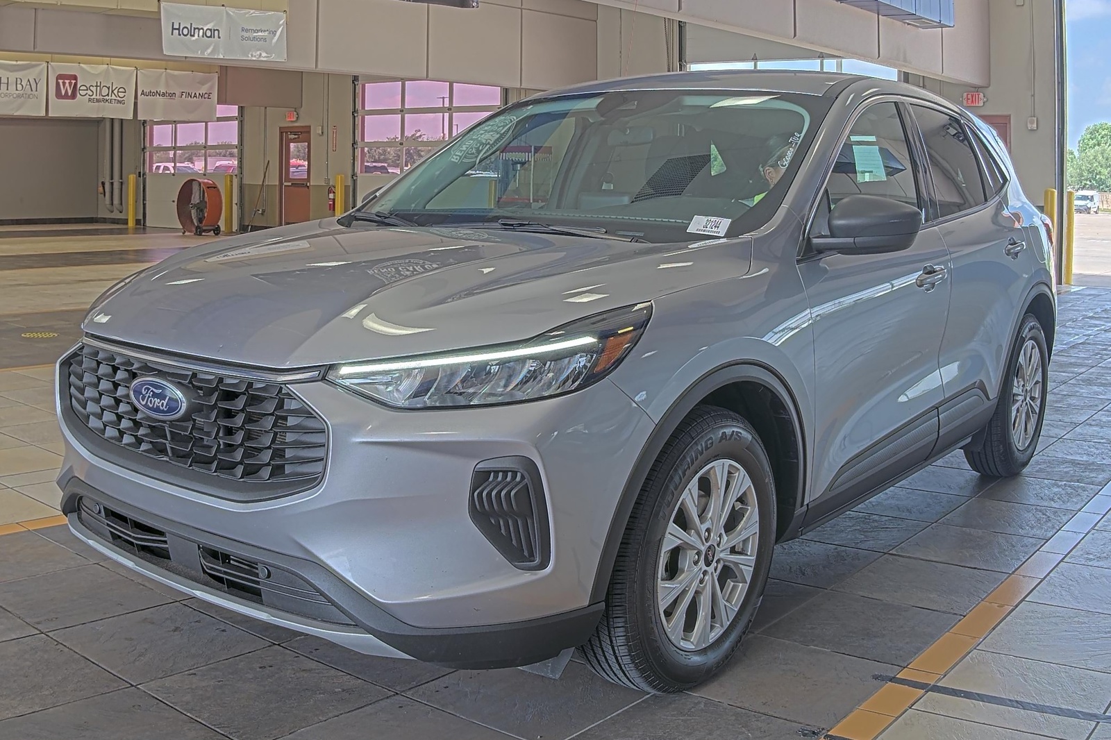 2024 Ford Escape   FWD