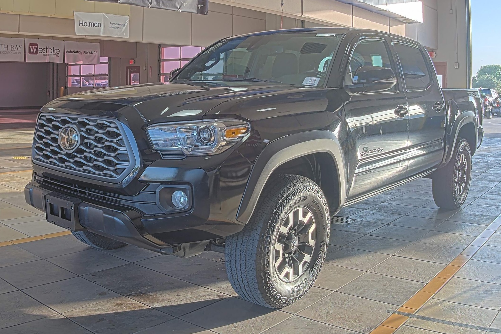 2023 Toyota Tacoma   AWD