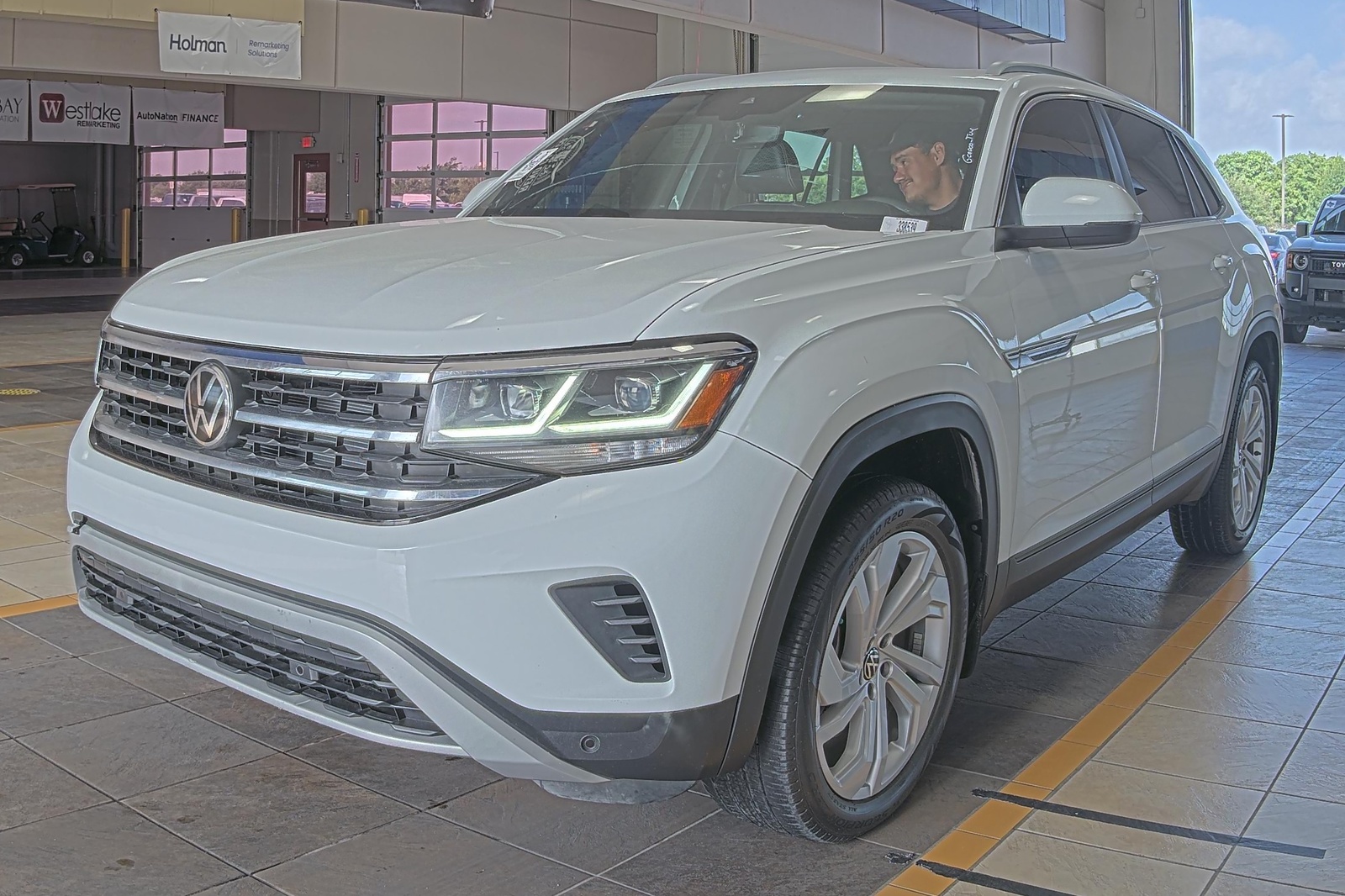 2021 Volkswagen Atlas Cross Sport   FWD