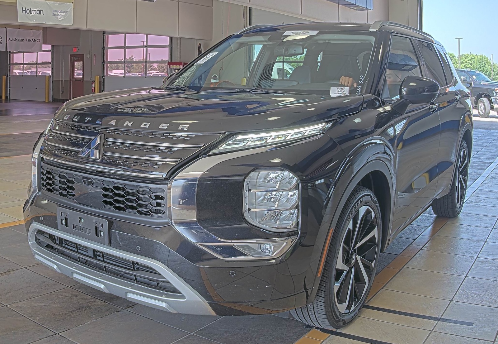 2024 Mitsubishi Outlander  SEL FWD