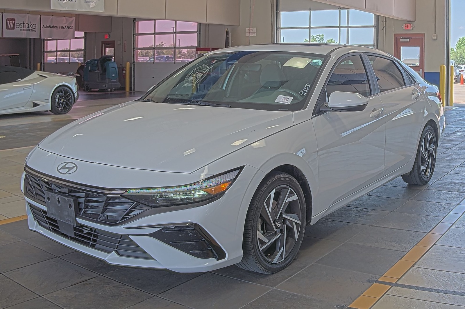 2025 Hyundai Elantra  SEL Convenience FWD