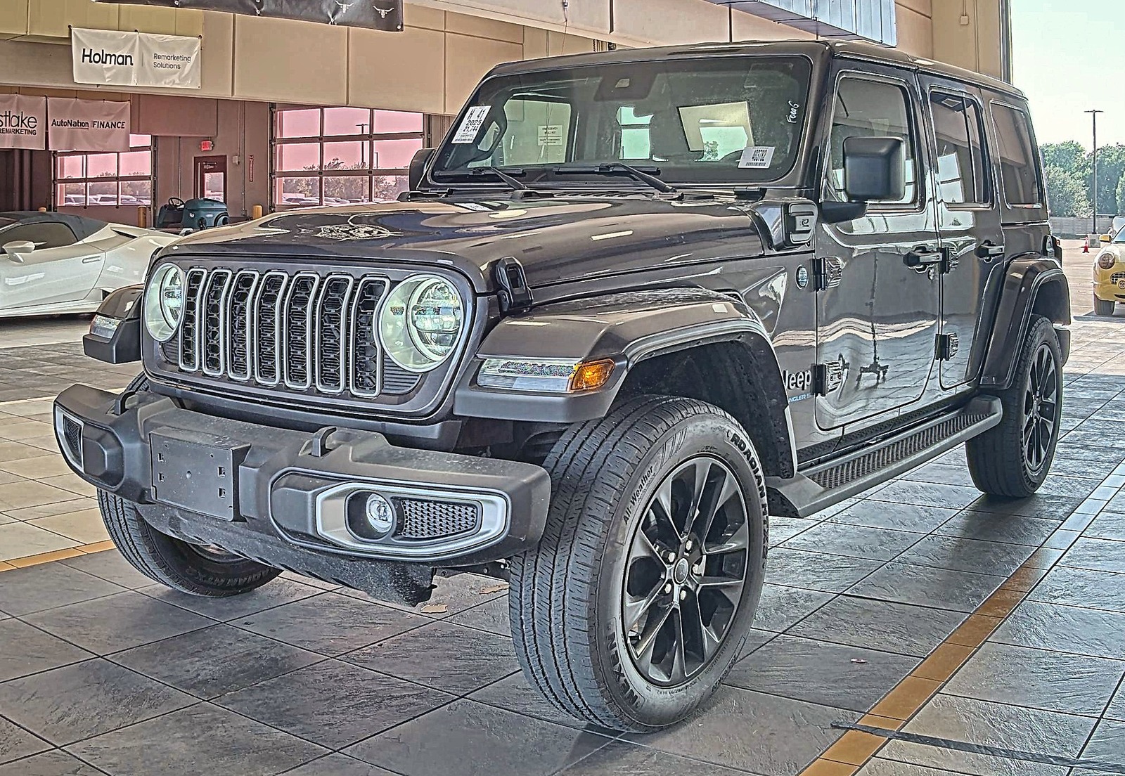 2025 Jeep Wrangler   AWD