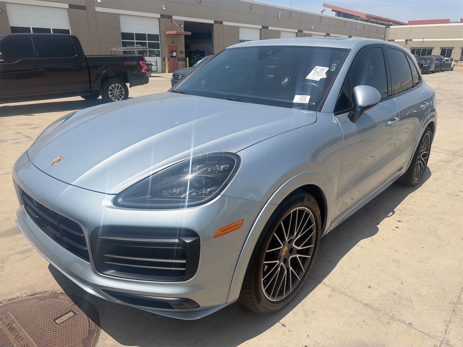 2021 Porsche cayenne  GTS AWD