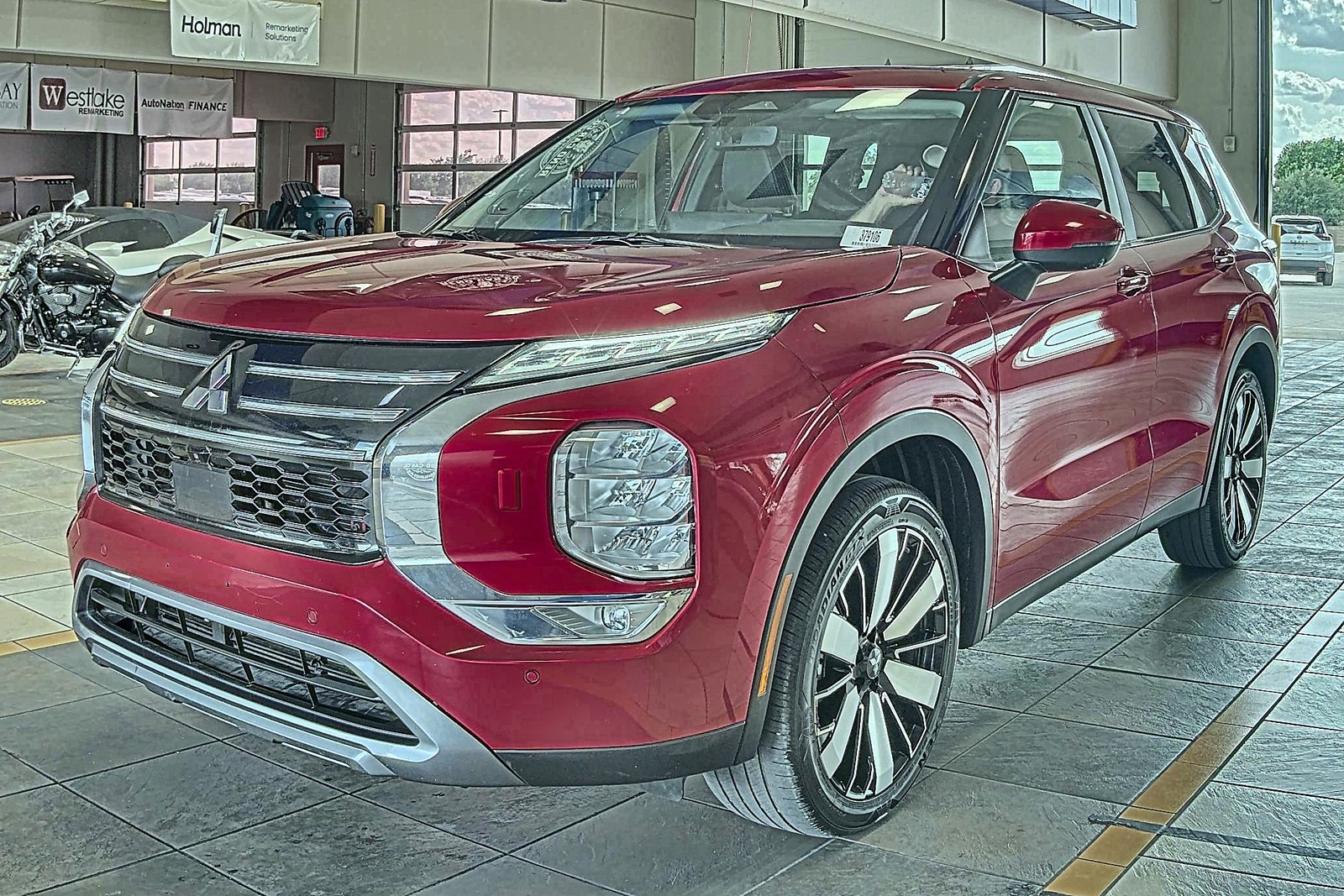 2025 Mitsubishi Outlander  SE AWD