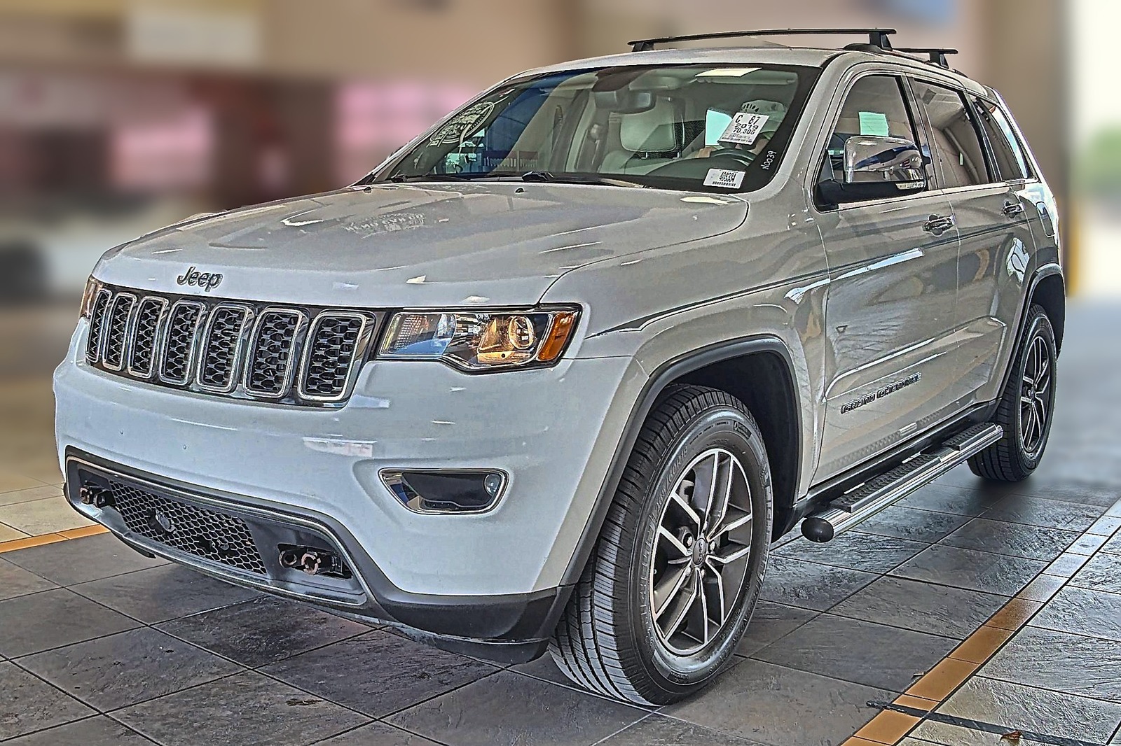 2019 Jeep Grand Cherokee  Limited AWD
