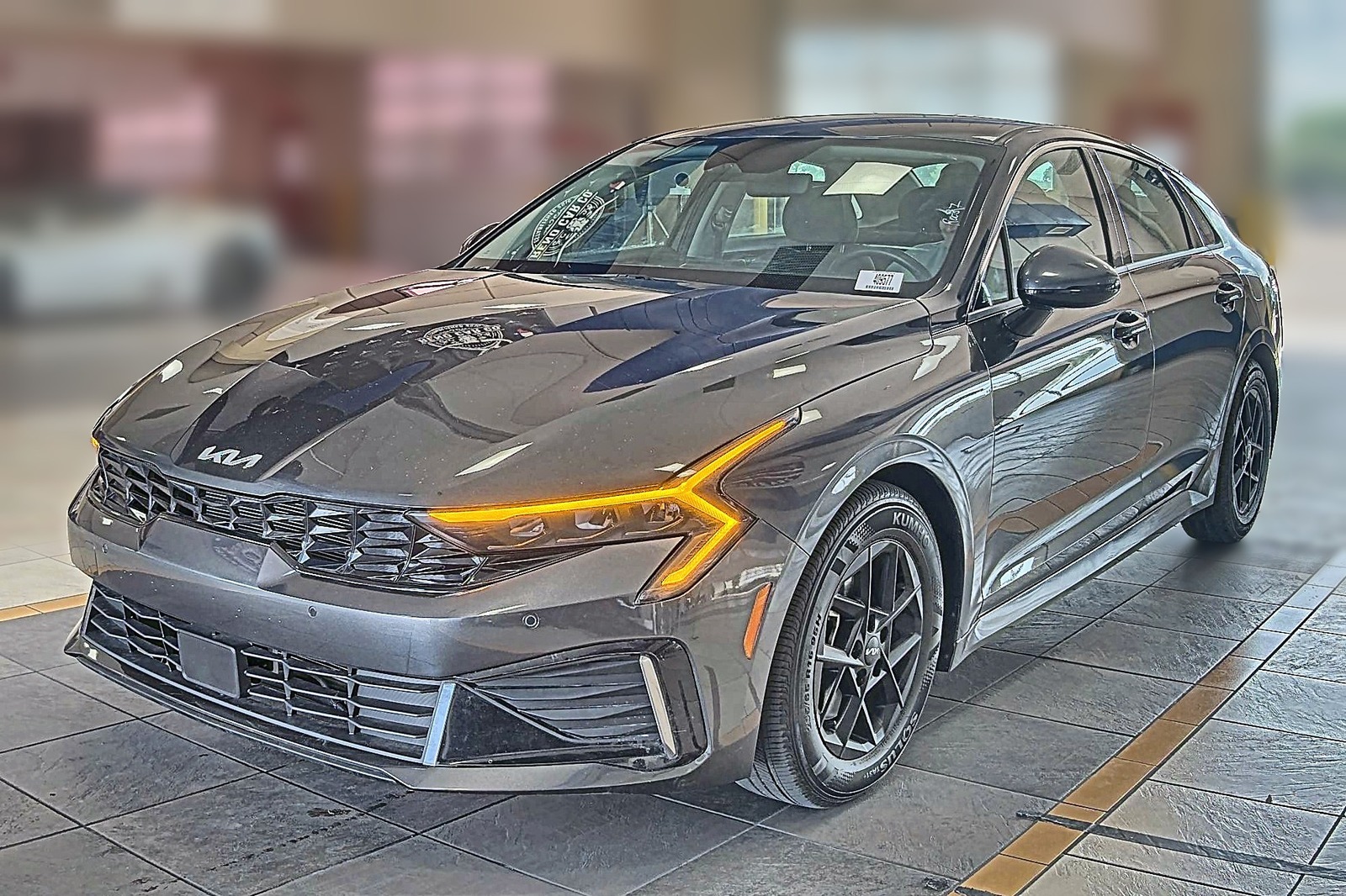 2025 Kia K5  LXS FWD