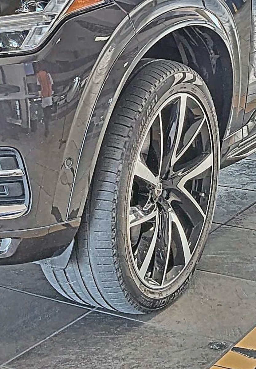 2024 Volvo XC90   AWD