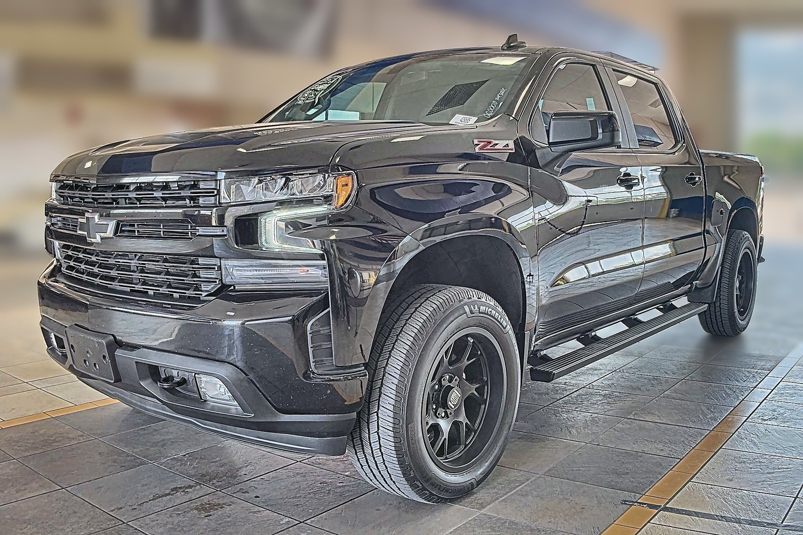 2022 Chevrolet Silverado 1500  RST AWD