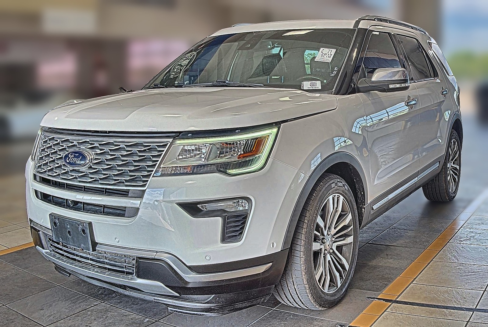 2019 Ford Explorer  Platinum AWD