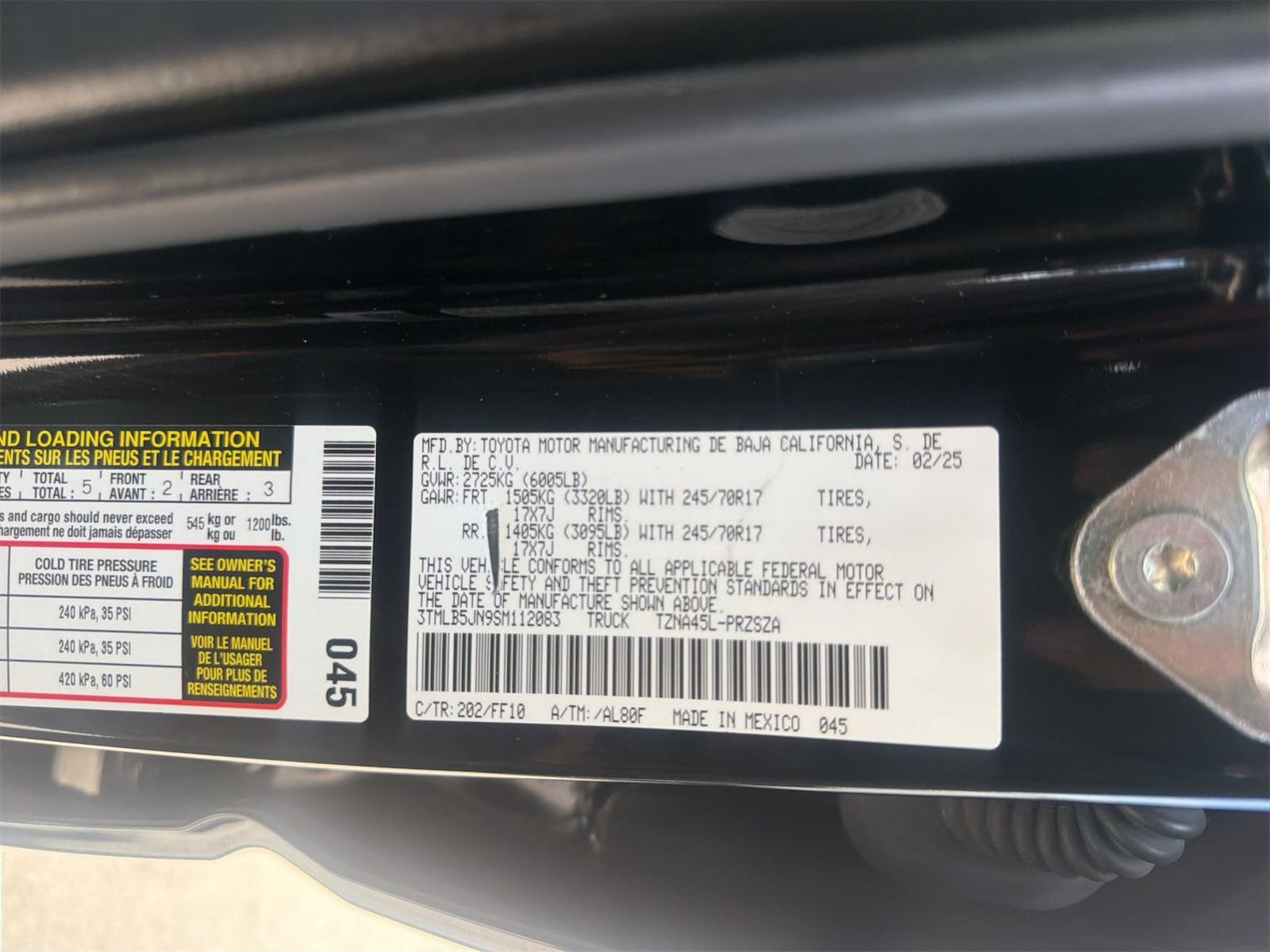 2025 Toyota Tacoma  SR5 AWD
