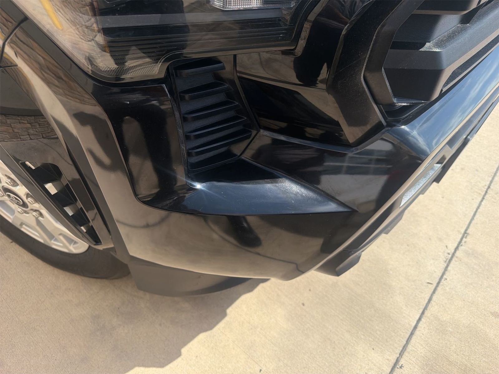 2025 Toyota Tacoma  SR5 AWD