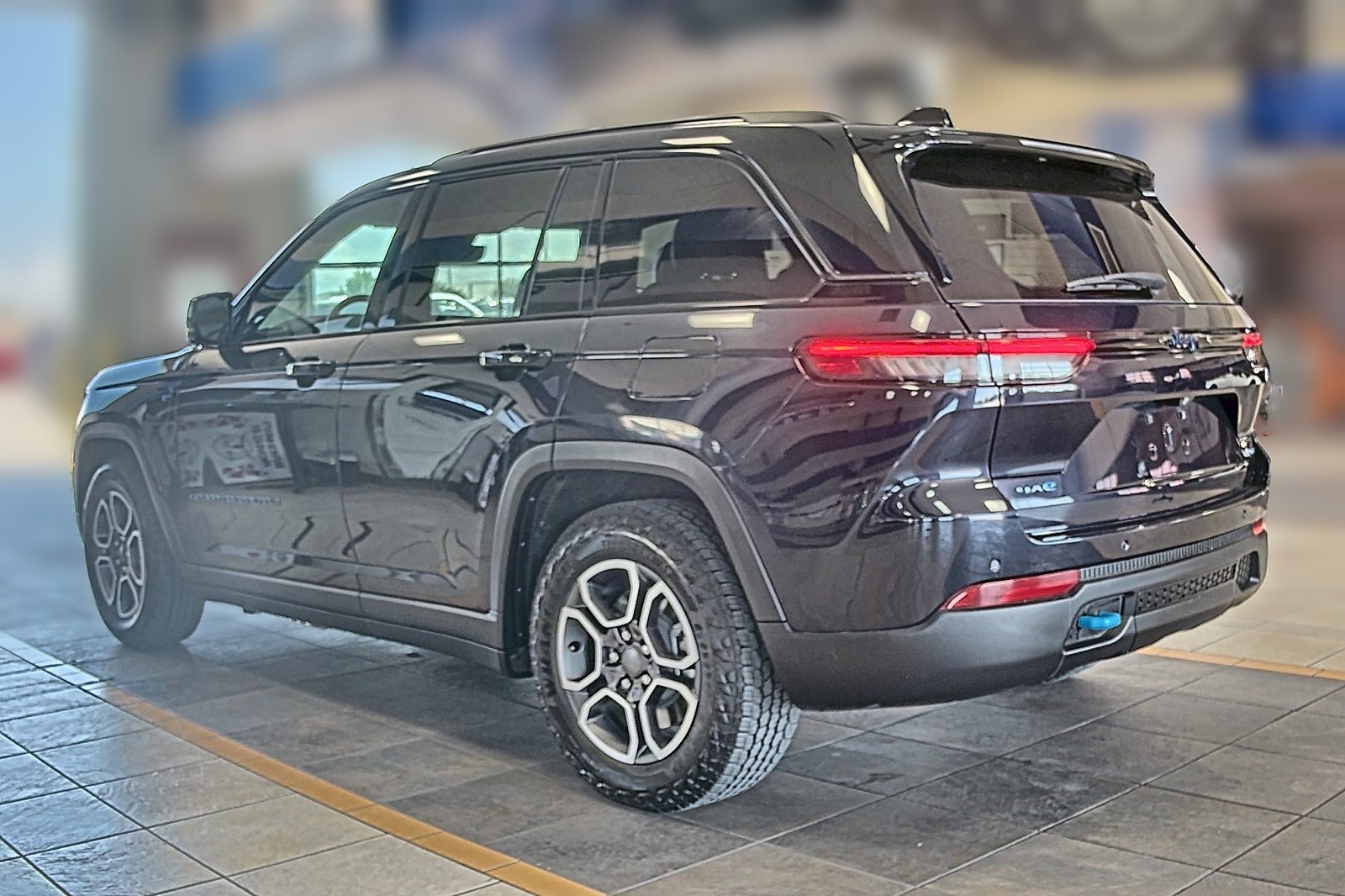2024 Jeep Grand Cherokee   AWD