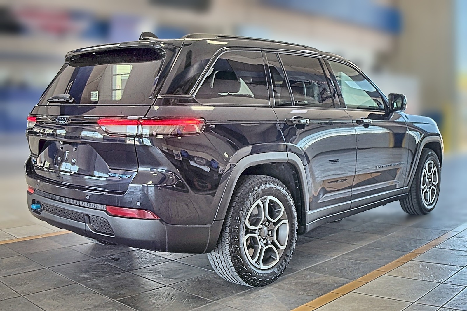 2024 Jeep Grand Cherokee   AWD