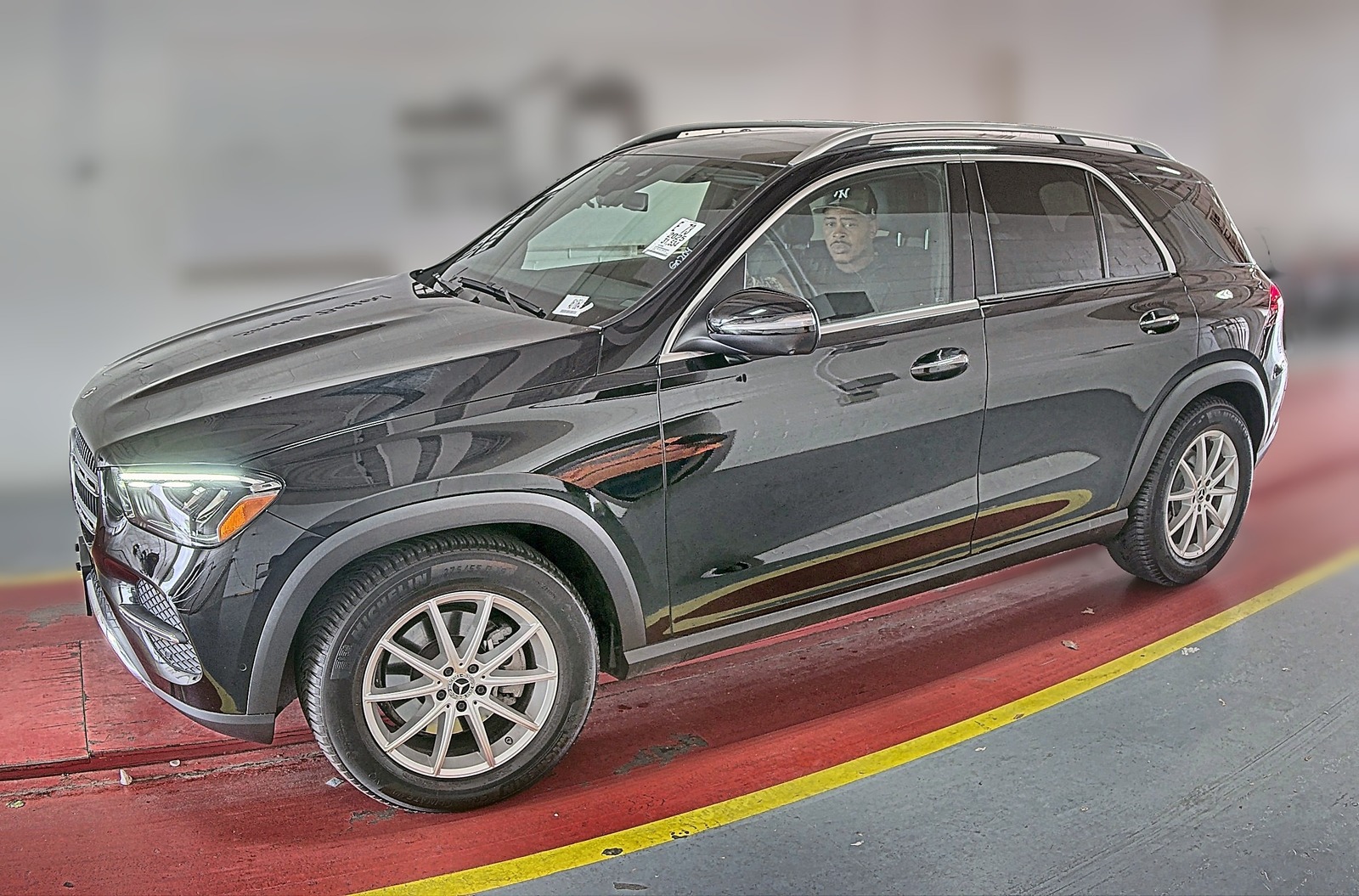 2025 Mercedes-Benz GLE   RWD