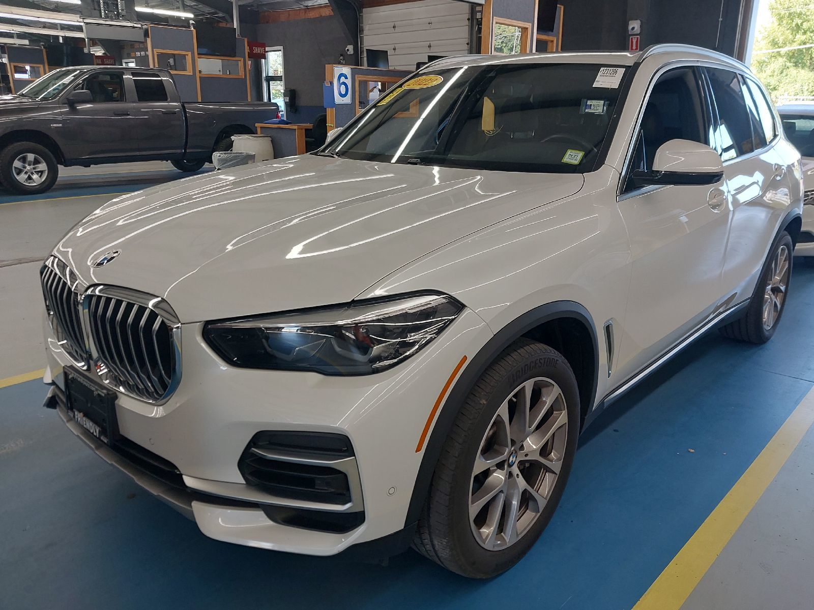 2022 BMW X5  XDrive40i AWD