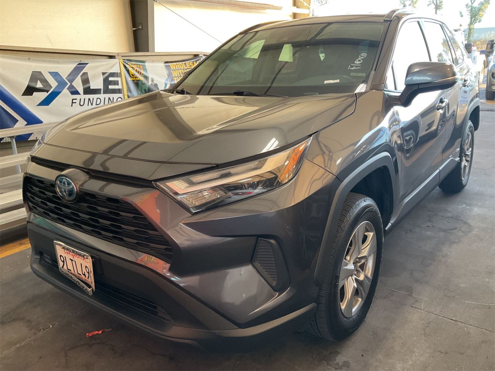 2024 Toyota RAV4  Hybrid XLE AWD