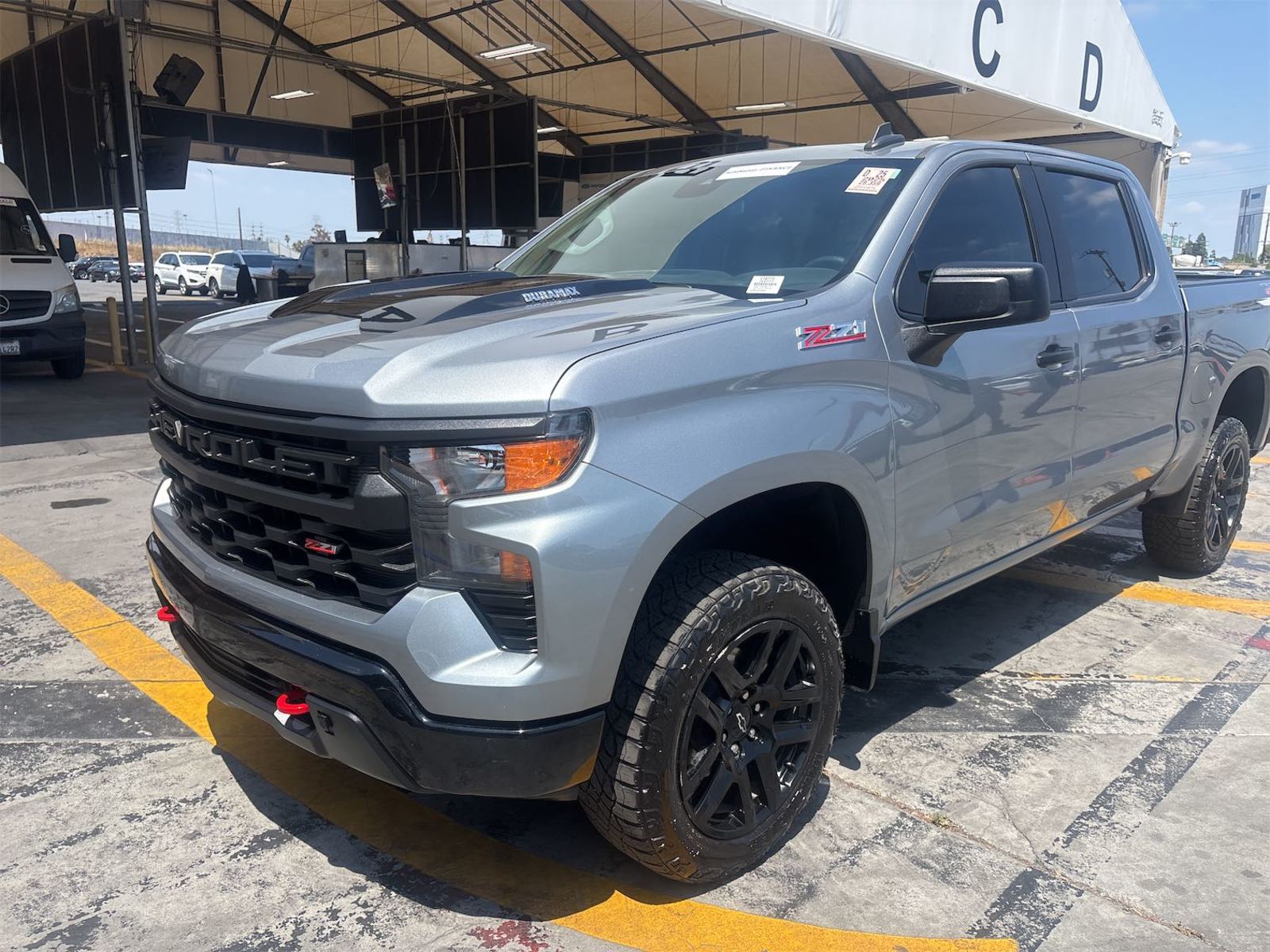 2025 Chevrolet Silverado 1500   AWD
