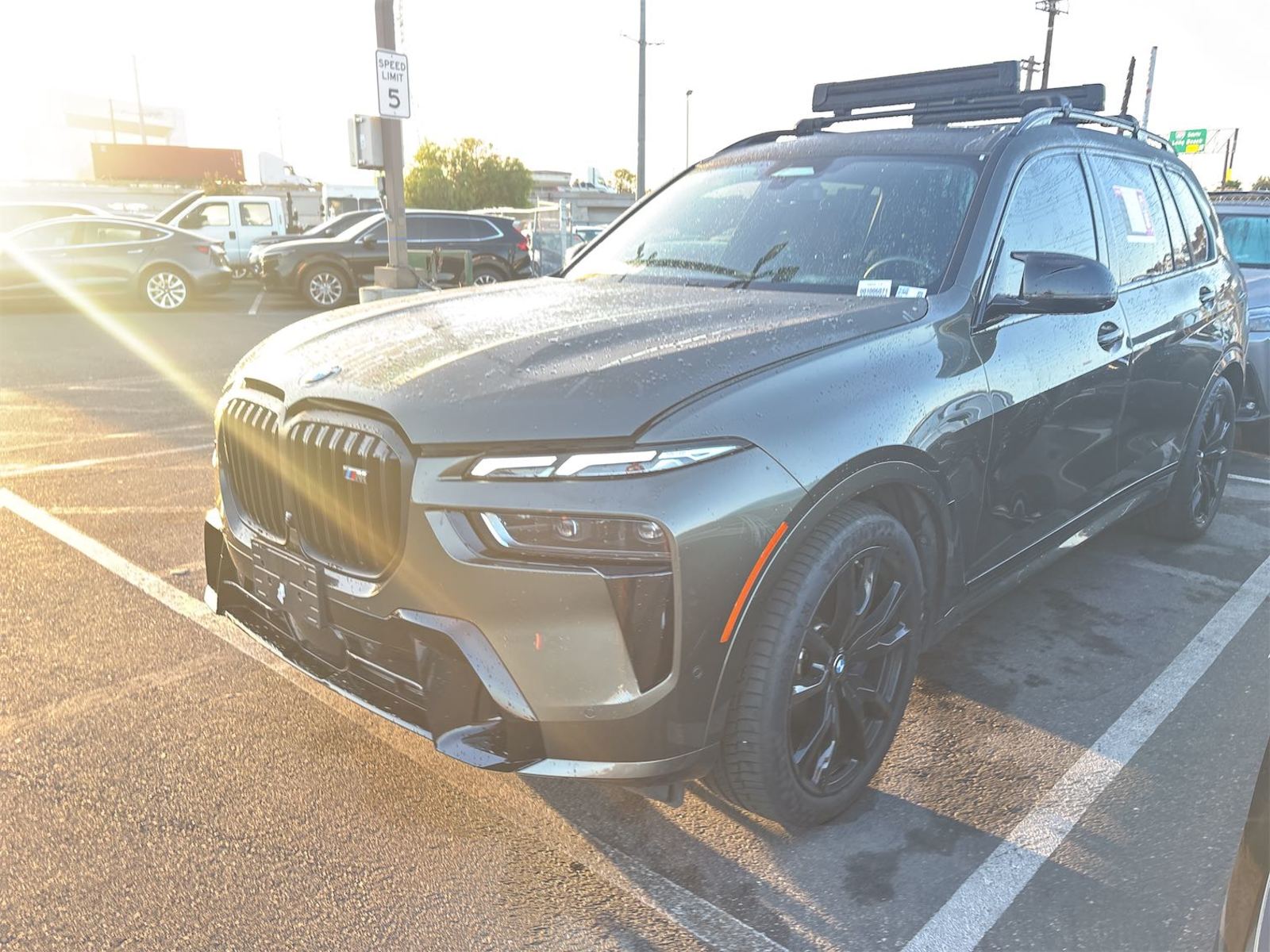 2025 BMW X7  M60i AWD