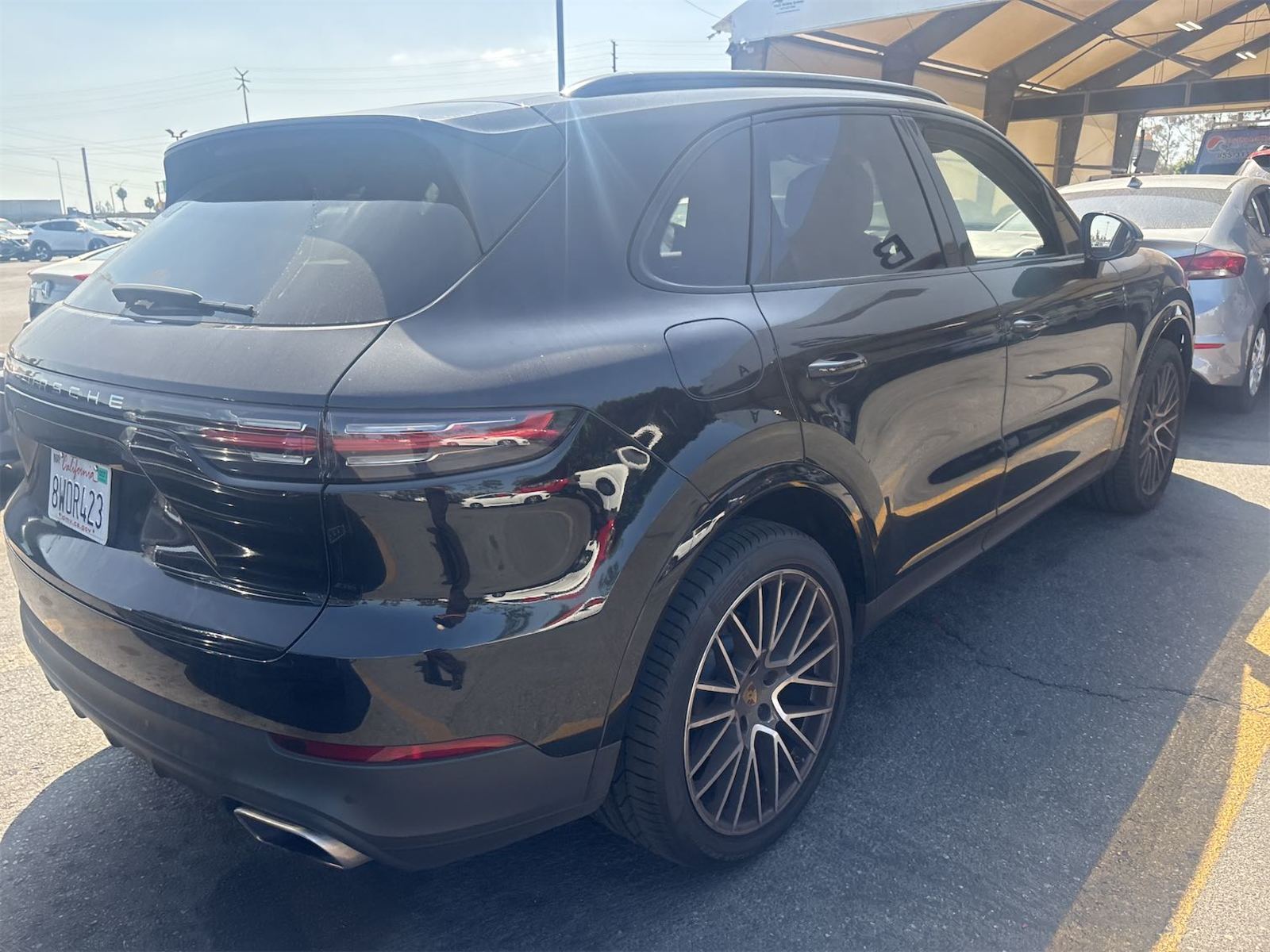 2021 Porsche cayenne  Base AWD