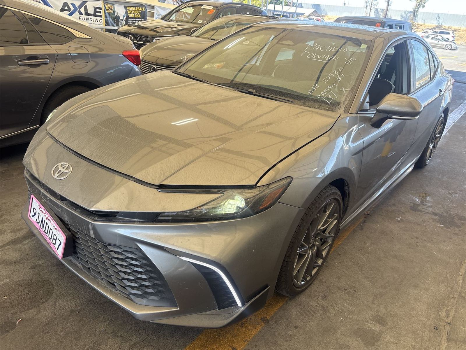 2025 Toyota Camry   FWD