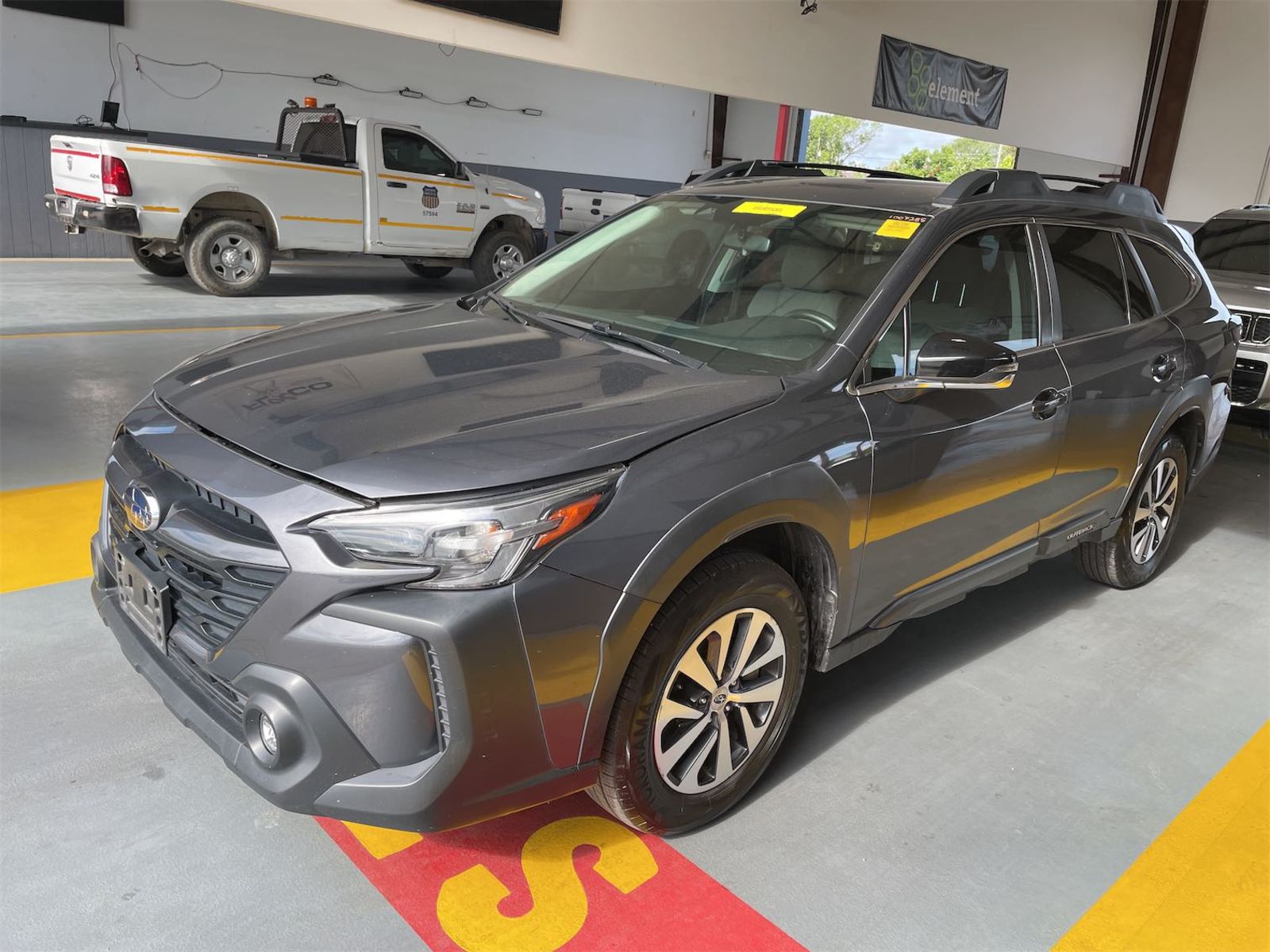 2023 Subaru Outback  Premium AWD