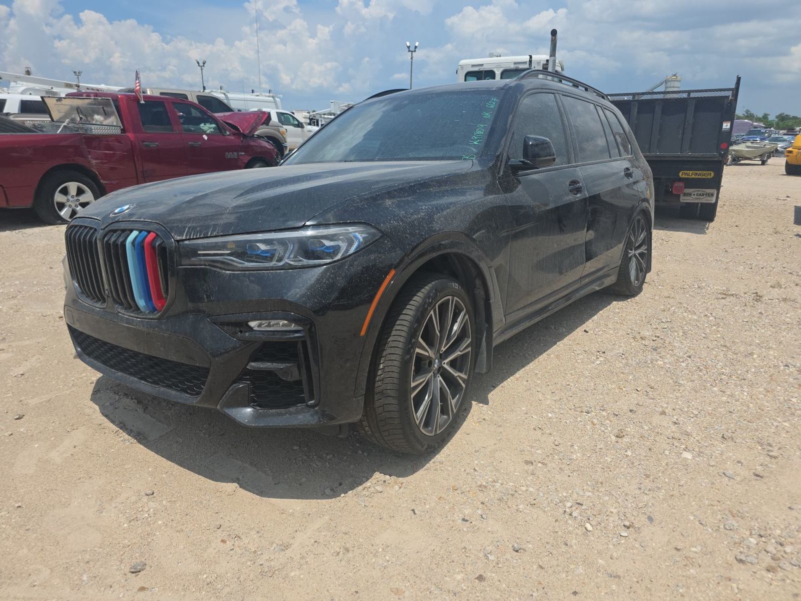 2022 BMW X7  M50i AWD