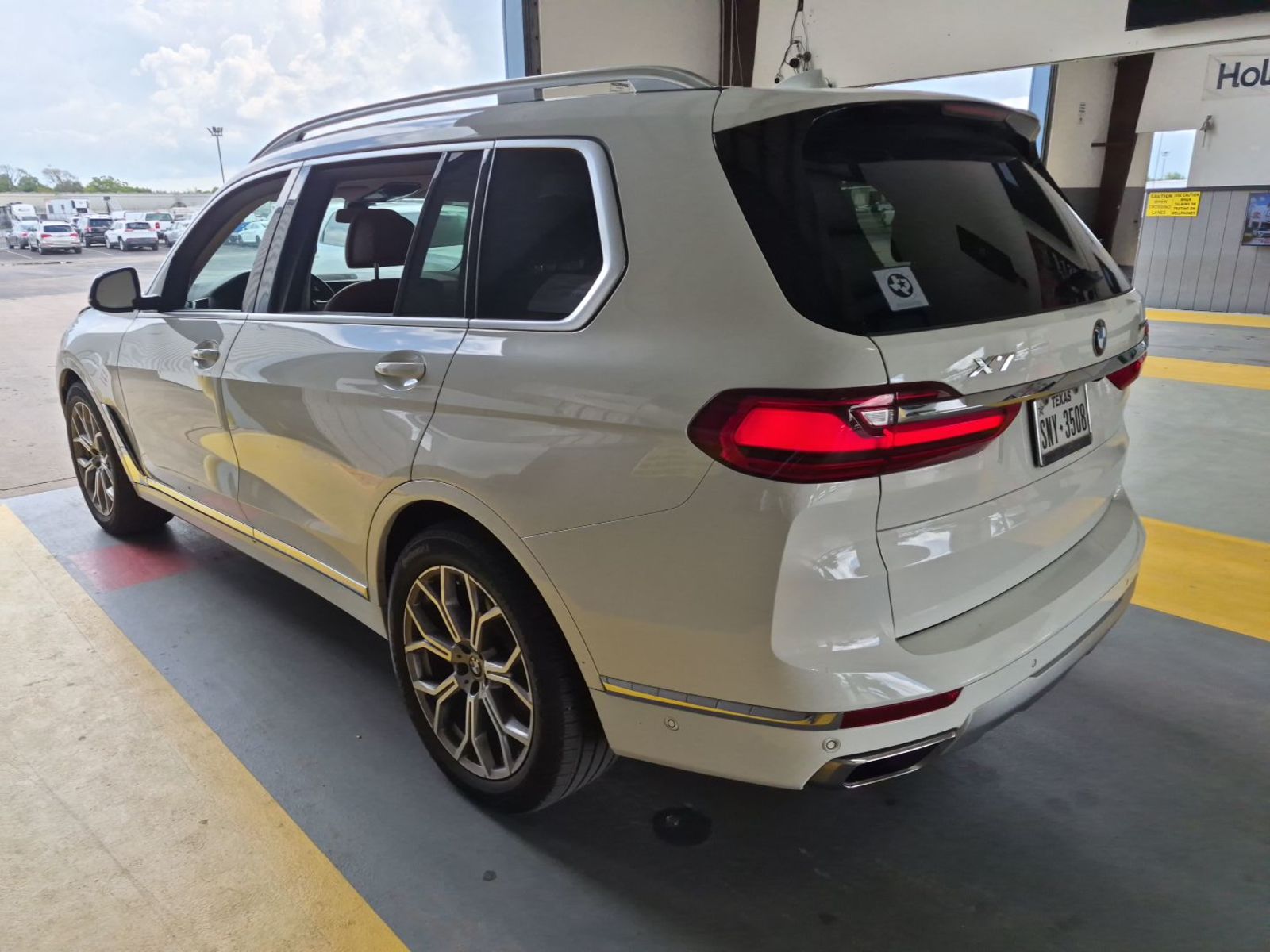 2019 BMW X7  XDrive40i AWD