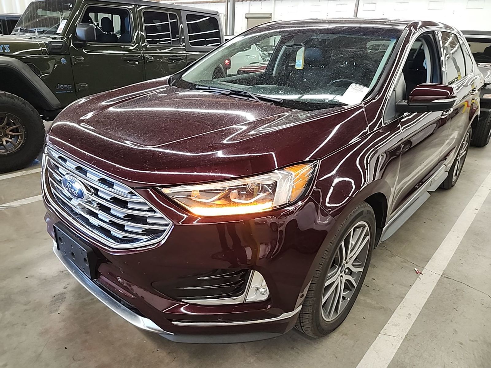 2019 Ford Edge  Titanium FWD