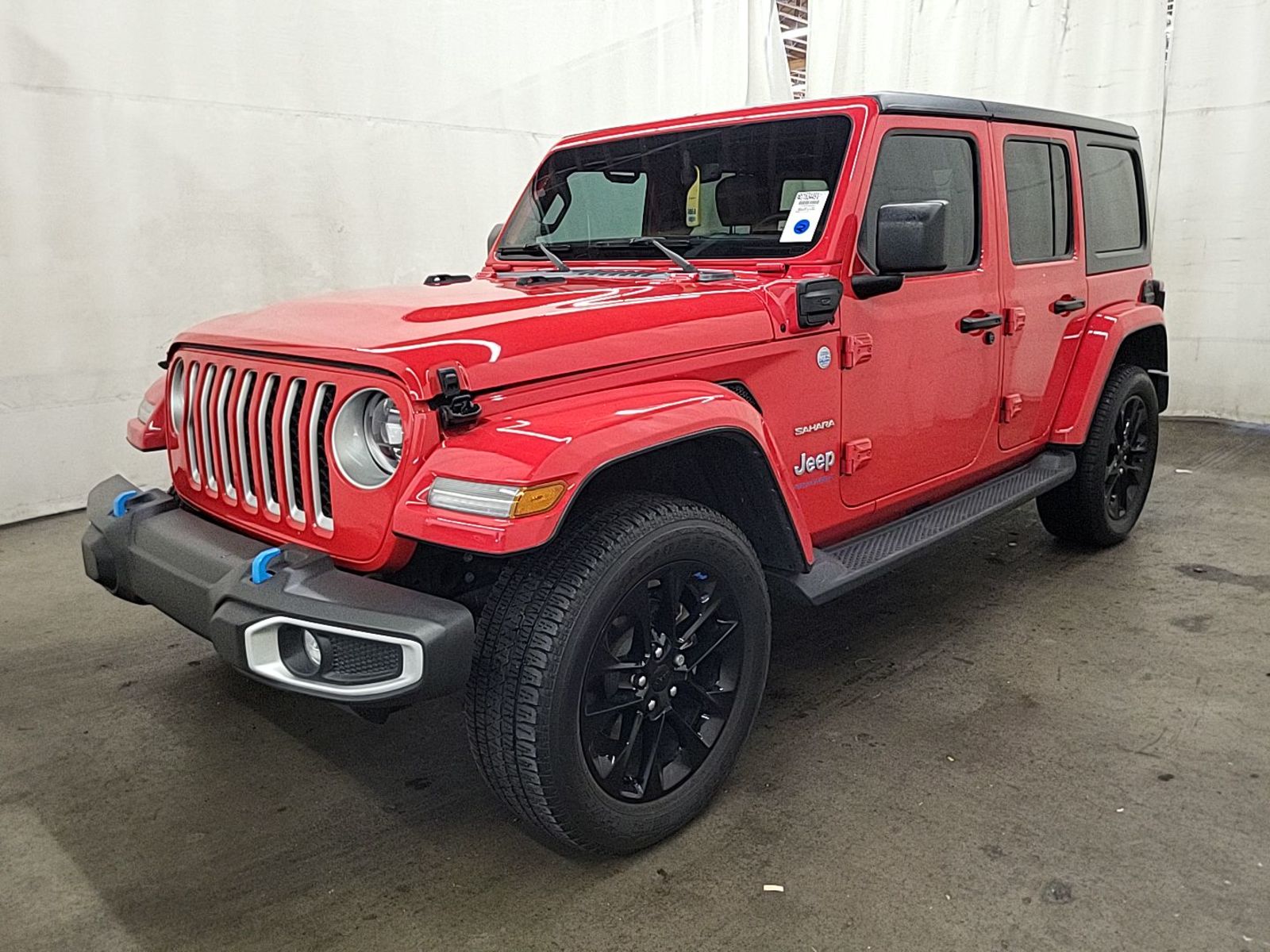 2023 Jeep Wrangler   AWD