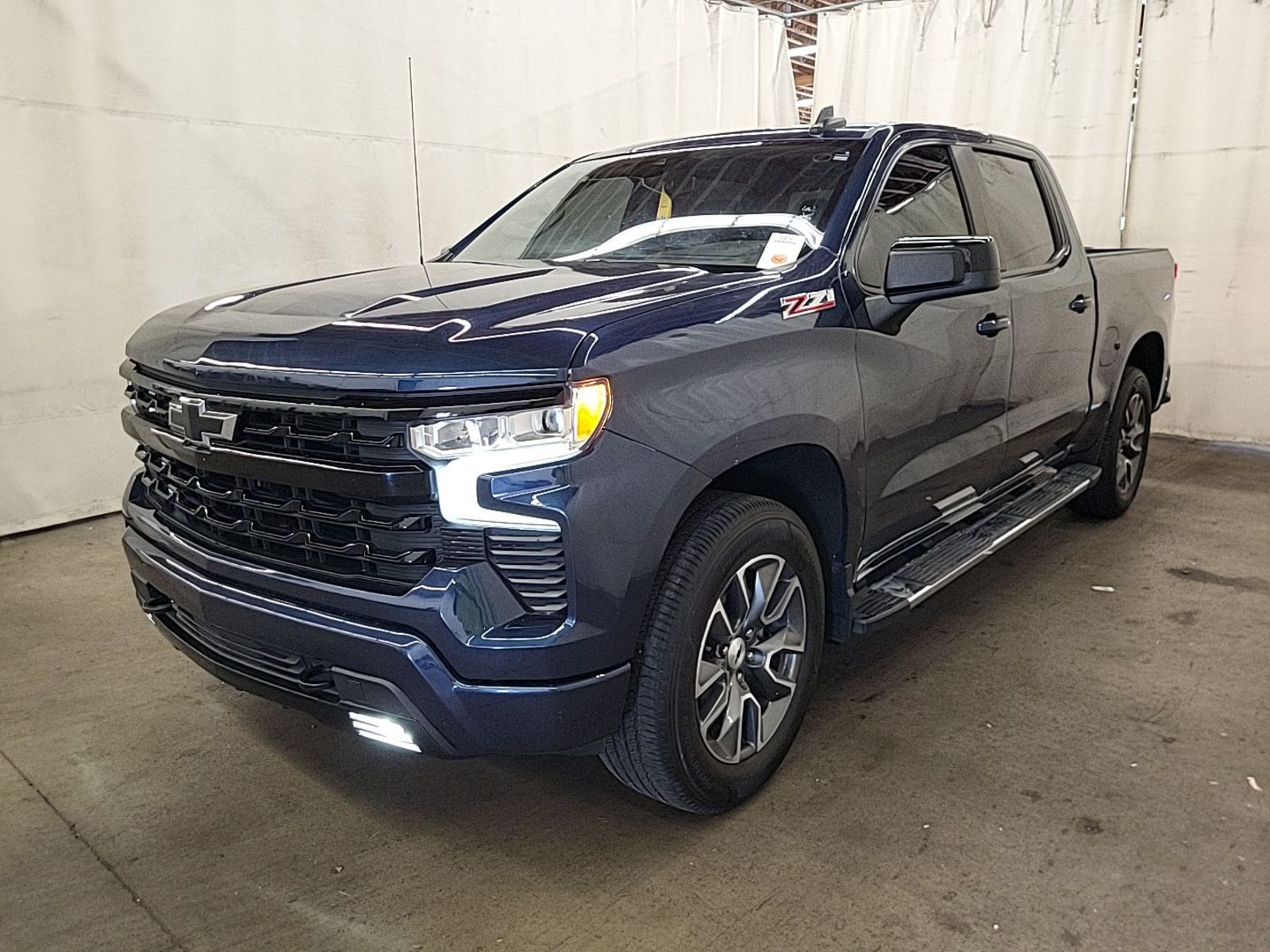 2023 Chevrolet Silverado 1500  RST AWD