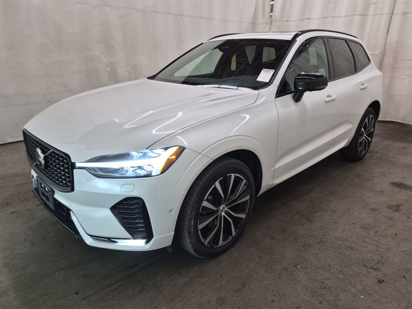 2023 Volvo XC60   AWD