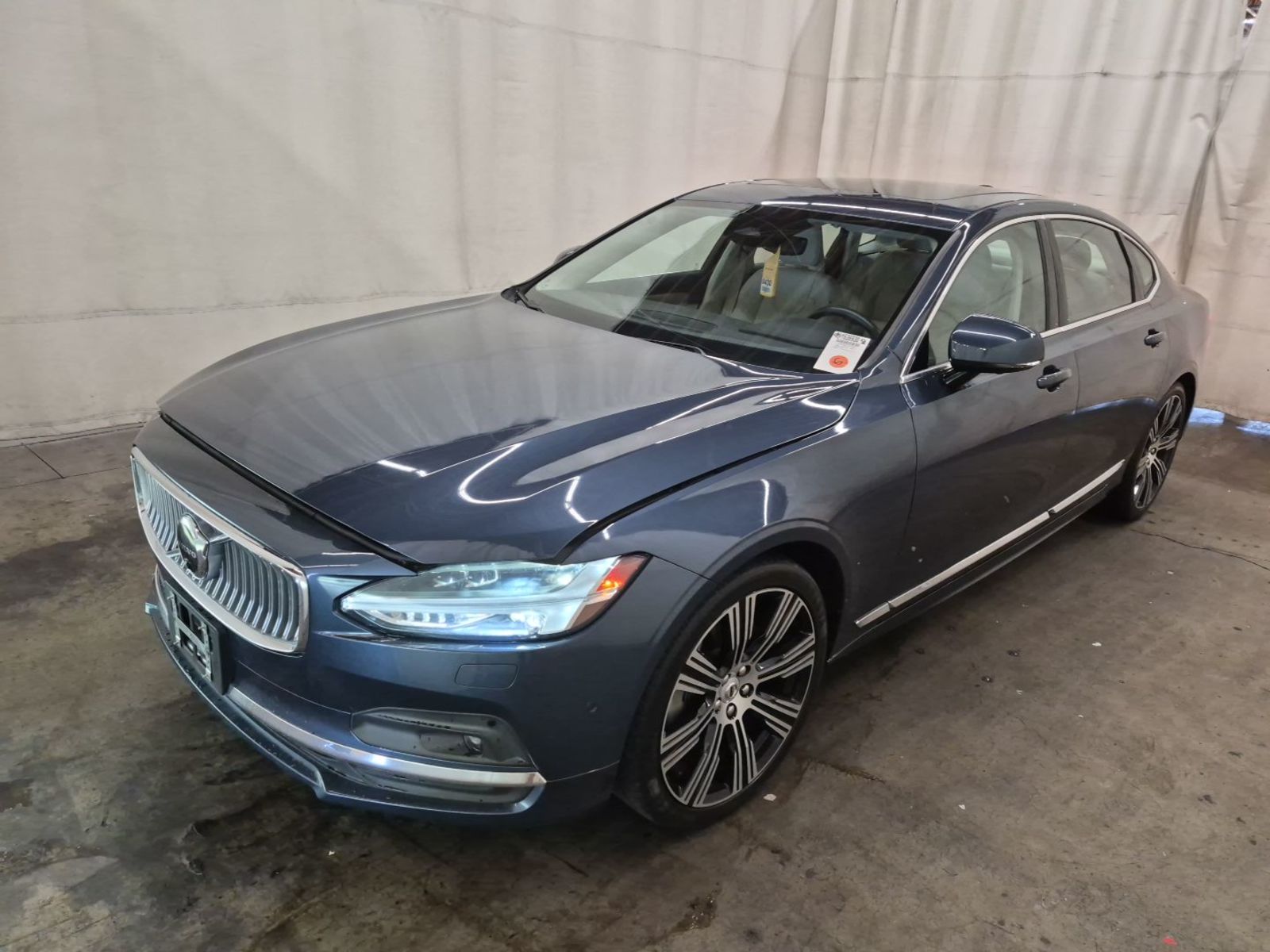 2023 Volvo S90   AWD