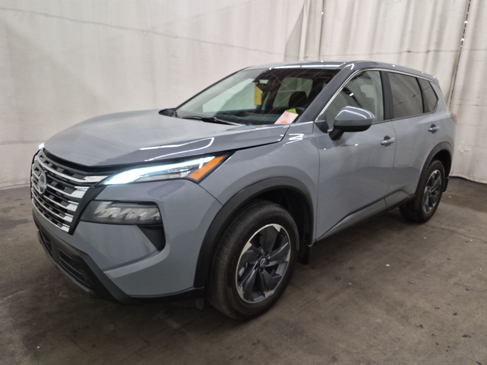 2026 Nissan Rogue SV FWD
