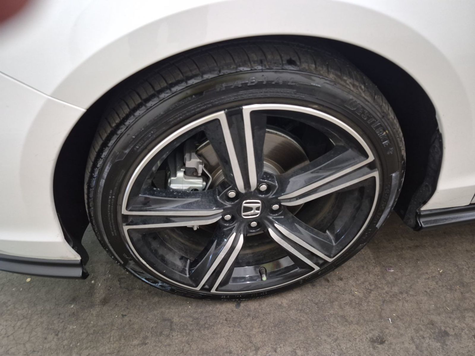 2024 Honda Accord Hybrid   FWD
