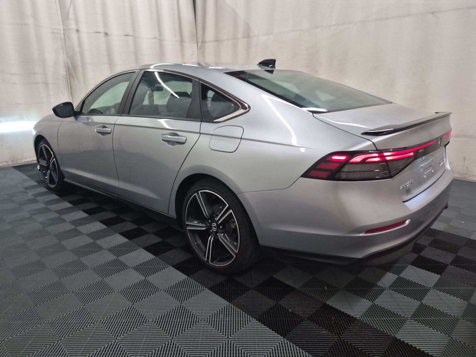 2025 Honda Accord Hybrid   FWD