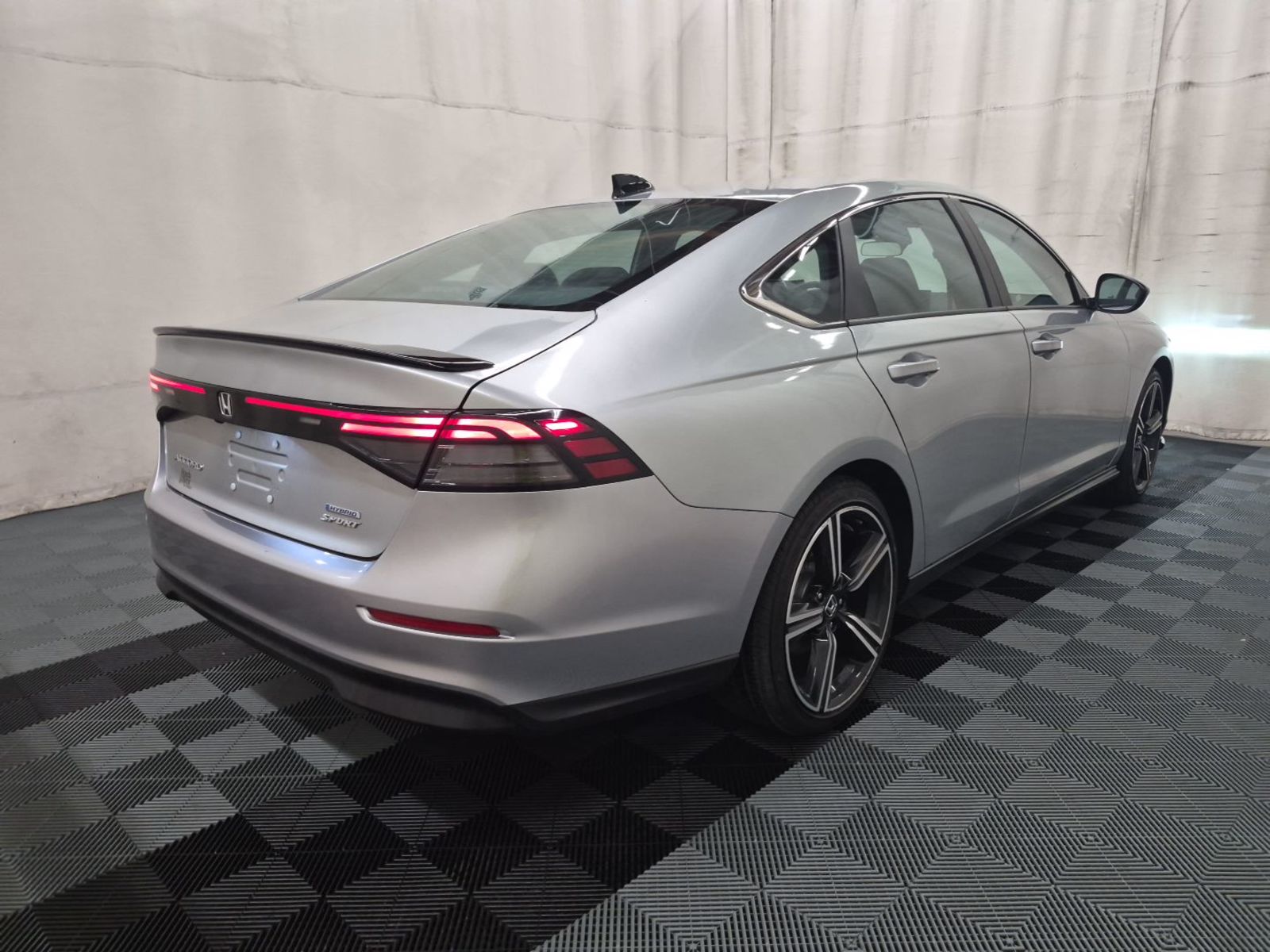 2025 Honda Accord Hybrid   FWD