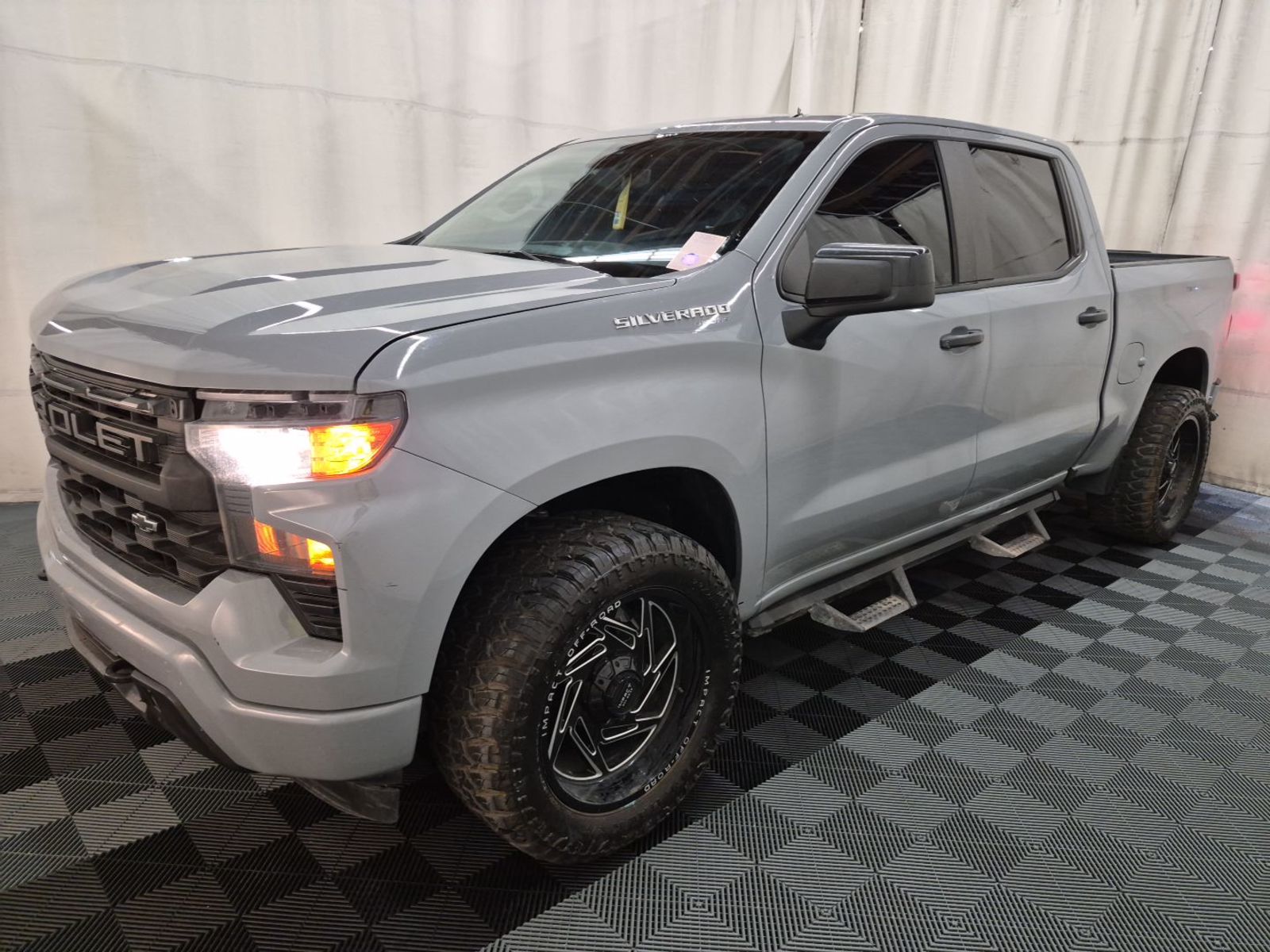 2024 Chevrolet Silverado 1500  Custom RWD