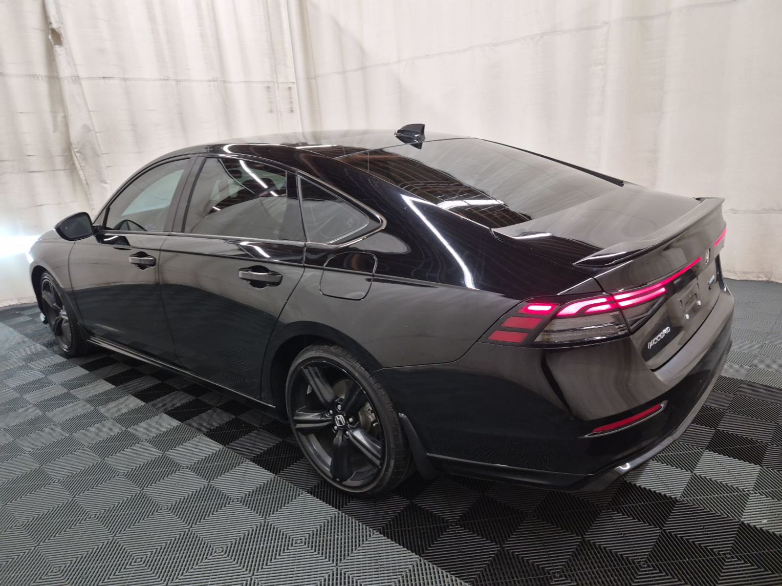 2024 Honda Accord Hybrid   FWD