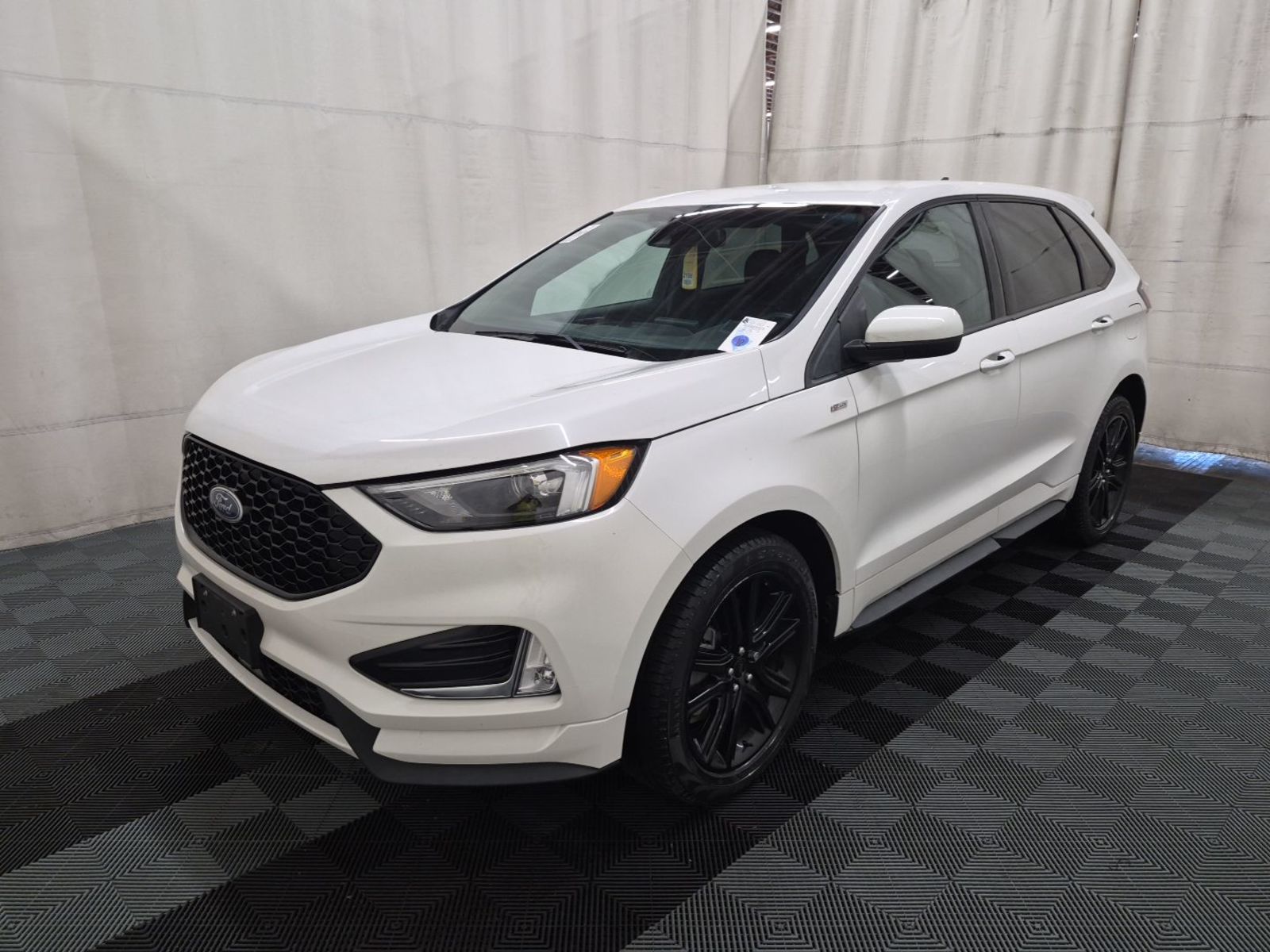 2023 Ford Edge  ST-Line AWD
