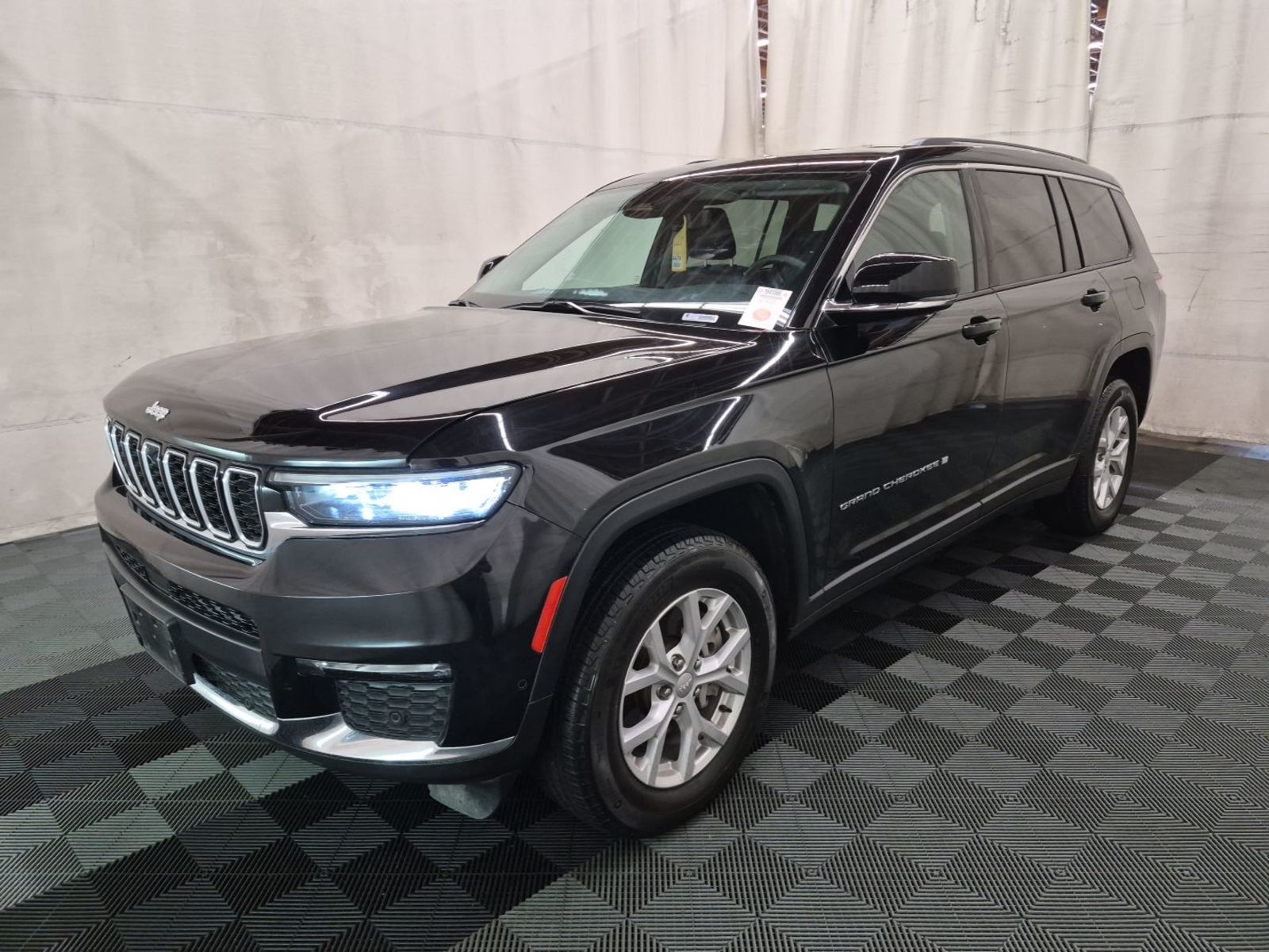 2023 Jeep Grand Cherokee  Limited AWD