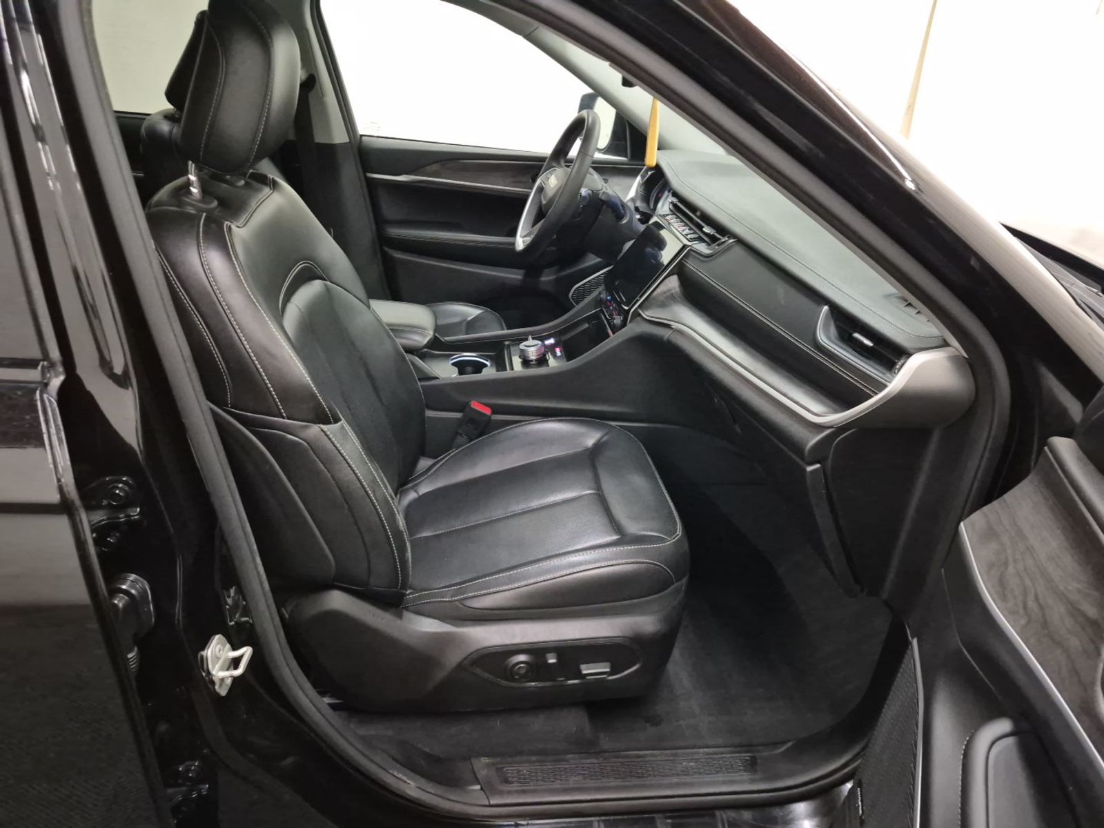 2023 Jeep Grand Cherokee  Limited AWD