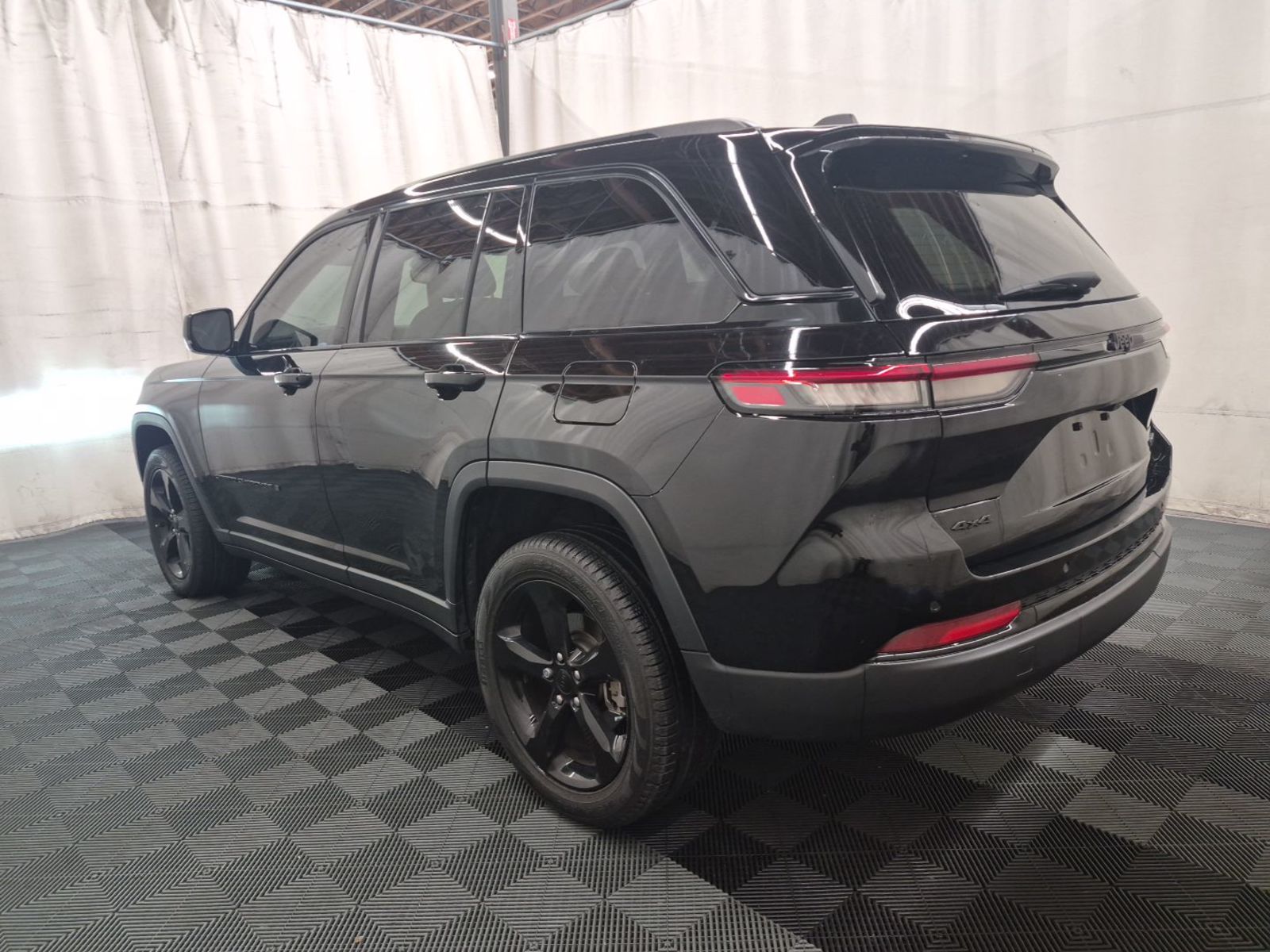 2023 Jeep Grand Cherokee  Limited AWD