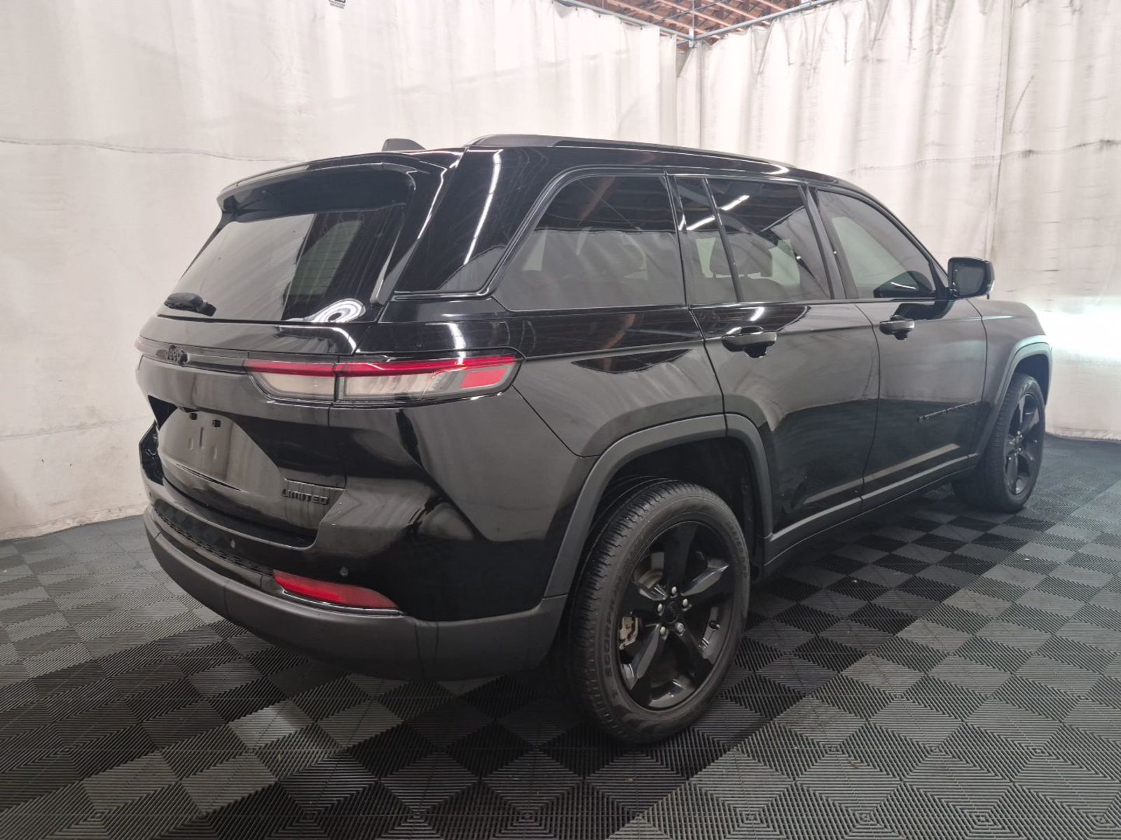 2023 Jeep Grand Cherokee  Limited AWD